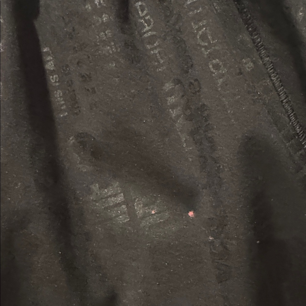 Lululemon Hotty Hot Short ll 2.5” manifesto foil Black Women's Athletic Sz 4tall - Picture 6 of 11